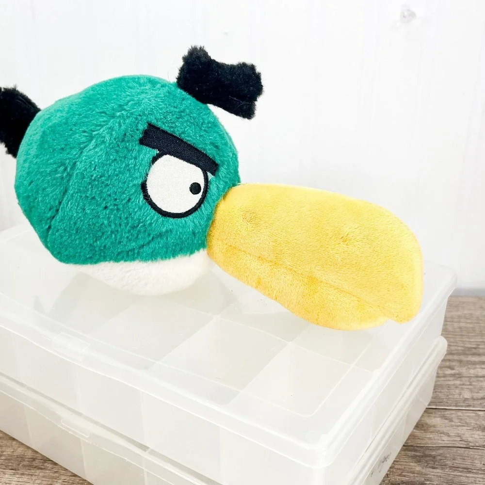 ANGRY BIRDS Hal‎ Toucan Green Bird Plush Closed Beak Commonwealth 5